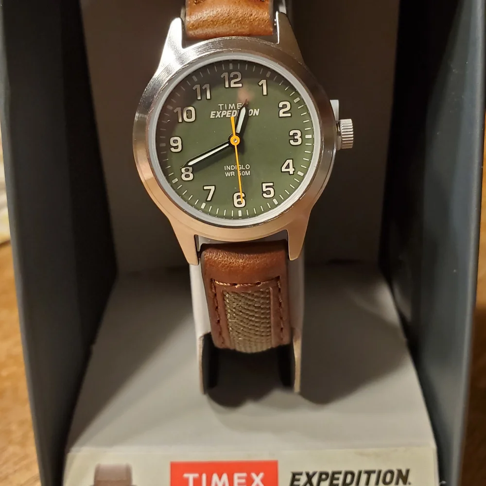 Timex® Expedition Mini Field Watch, Women's - TW4B12000JT, NEW IN BOX!! - Picture 1 of 8